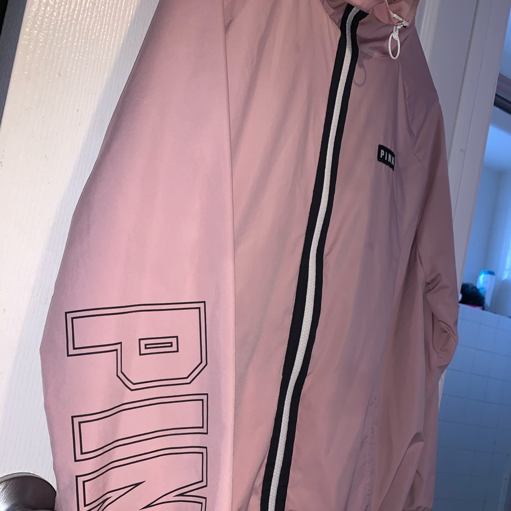 PINK - Picture 2 of 2